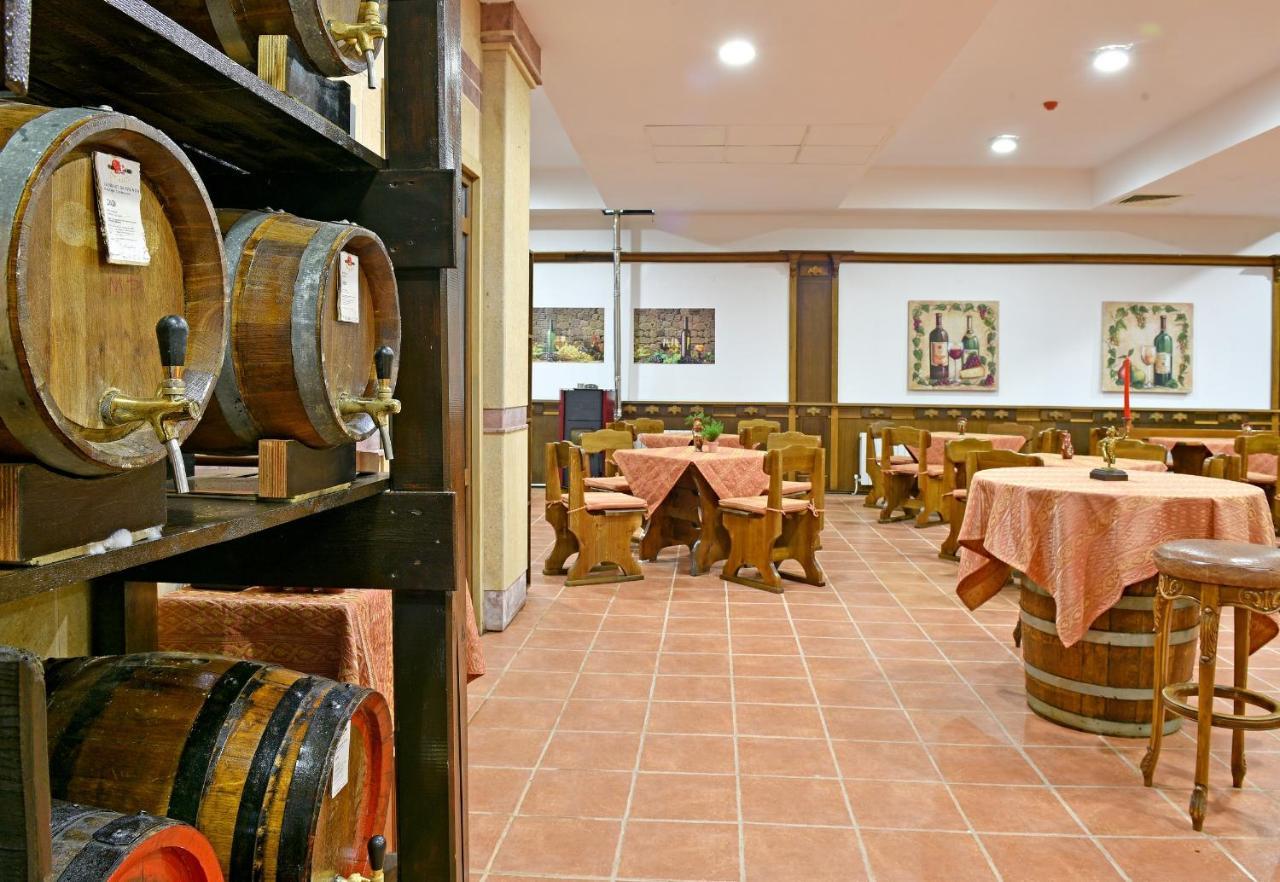 Estreya Residence Hotel And Spa Saints Constantine and Helena Bagian luar foto