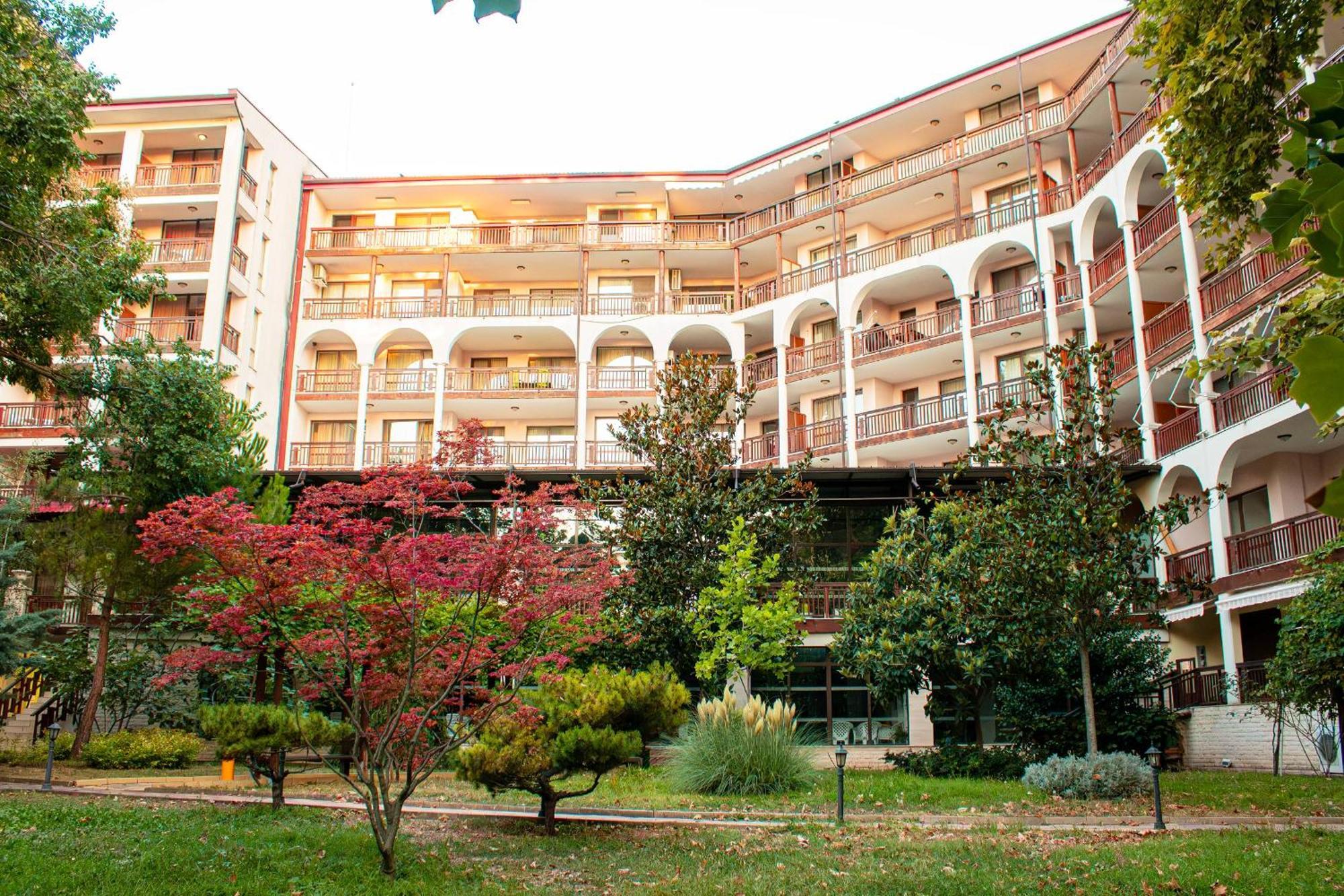 Estreya Residence Hotel And Spa Saints Constantine and Helena Bagian luar foto