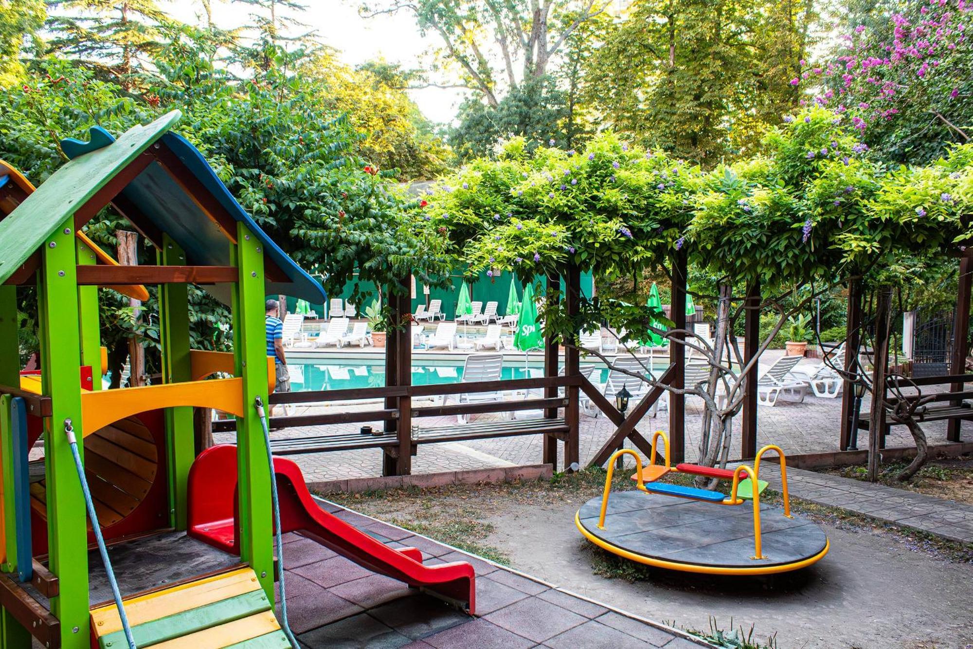 Estreya Residence Hotel And Spa Saints Constantine and Helena Bagian luar foto